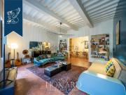 Case e ville in vendita di 380 m²