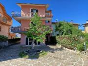 Case e ville in vendita di 380 m² in Strada Statale 17bis