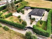 Case e ville in vendita di 380 m² in Strada Valmanera, 39