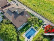 Case e ville in vendita di 380 m² in Via Borsellino e...