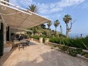 Case e ville in vendita di 380 m² in Via Duca del Mare