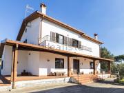 Case e ville in vendita di 380 m² in Via Laglio