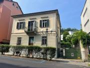 Case e ville in vendita di 380 m² in Via Villa della...