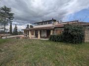 Case e ville in vendita di 383 m² in Piazza Buondelmonti, 37