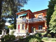 Case e ville in vendita di 385 m²