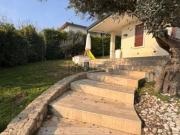 Case e ville in vendita di 385 m² in Via Monte Baldo, 10