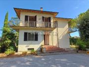 Case e ville in vendita di 387 m² in Via Michelangelo, 16