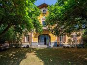 Case e ville in vendita di 390 m² in Via Calvetti