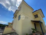 Case e ville in vendita di 390 m² in Via Cappella Bianchini