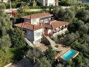 Case e ville in vendita di 390 m² in Via dello Zilloro