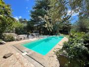 Case e ville in vendita di 390 m² in Viale Salvo D&apos...