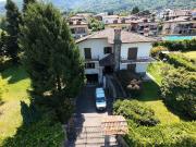 Case e ville in vendita di 391 m² in Via Campione, 12