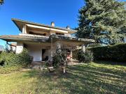 Case e ville in vendita di 400 m²