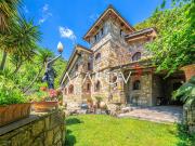 Case e ville in vendita di 400 m² in Strada Sen. Ernesto...