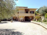 Case e ville in vendita di 400 m² in Traversa Monte...