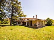 Case e ville in vendita di 400 m² in Via Aldo Moro