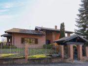 Case e ville in vendita di 400 m² in Via Caselette, 7