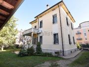 Case e ville in vendita di 400 m² in Via Claudio Ridolfi, 4