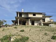 Case e ville in vendita di 400 m² in Via Cotti