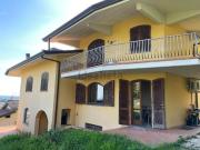 Case e ville in vendita di 400 m² in Via della Costa