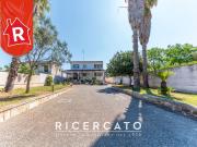 Case e ville in vendita di 400 m² in Via Martiri delle... Case e ville in vendita di 400 m² in Via Martiri delle...