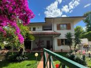 Case e ville in vendita di 400 m² in Via Nazionale...