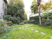 Case e ville in vendita di 400 m² in Via Privata...