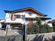 Case e ville in vendita di 200 m² in Via Quarto, 10