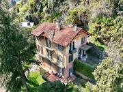 Case e ville in vendita di 400 m² in Via San Carlo