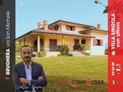 Case e ville in vendita di 400 m² in Via San Michele di...