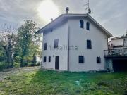 Case e ville in vendita di 400 m² in Via Ugolino da...