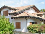 Case e ville in vendita di 402 m² in Via Mozart