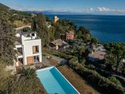 Case e ville in vendita di 405 m² in Strada Romana, 6