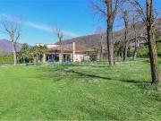 Case e ville in vendita di 405 m² in Via Cornizzolo, 26