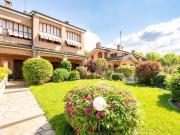 Case e ville in vendita di 405 m² in Via Primo Barbi Cinti
