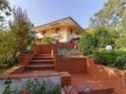 Case e ville in vendita di 408 m² in Via San Luca, 33