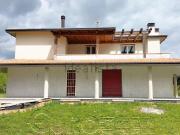 Case e ville in vendita di 410 m²