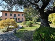 Case e ville in vendita di 410 m² in Via Carlo Jussi