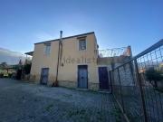 Case e ville in vendita di 410 m² in Via Don L. Sturzo, 81