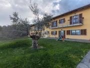 Case e ville in vendita di 410 m² in Via Piergiorgio...