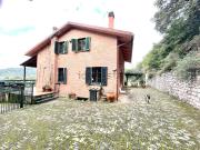 Case e ville in vendita di 412 m²