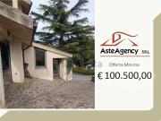 Case e ville in vendita di 414 m² in Via Santa Maria