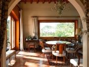 Case e ville in vendita di 414 m² in Viale Dieci Giugno, 173