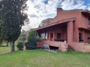 Case e ville in vendita di 415 m²