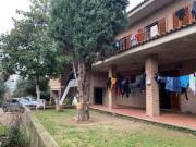 Case e ville in vendita di 415 m² in Via Fratte