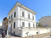 Case e ville in vendita di 415 m² in Via Giuseppe Verdi, 43
