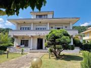 Case e ville in vendita di 415 m² in Via Piano