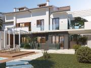 Case e ville in vendita di 415 m² in Via Tirteo