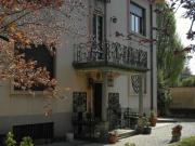 Case e ville in vendita di 415 m² in Via Villafranca, 1