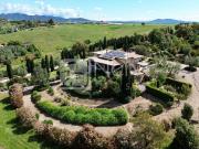 Case e ville in vendita di 416 m² in Strada Cacciata Grande